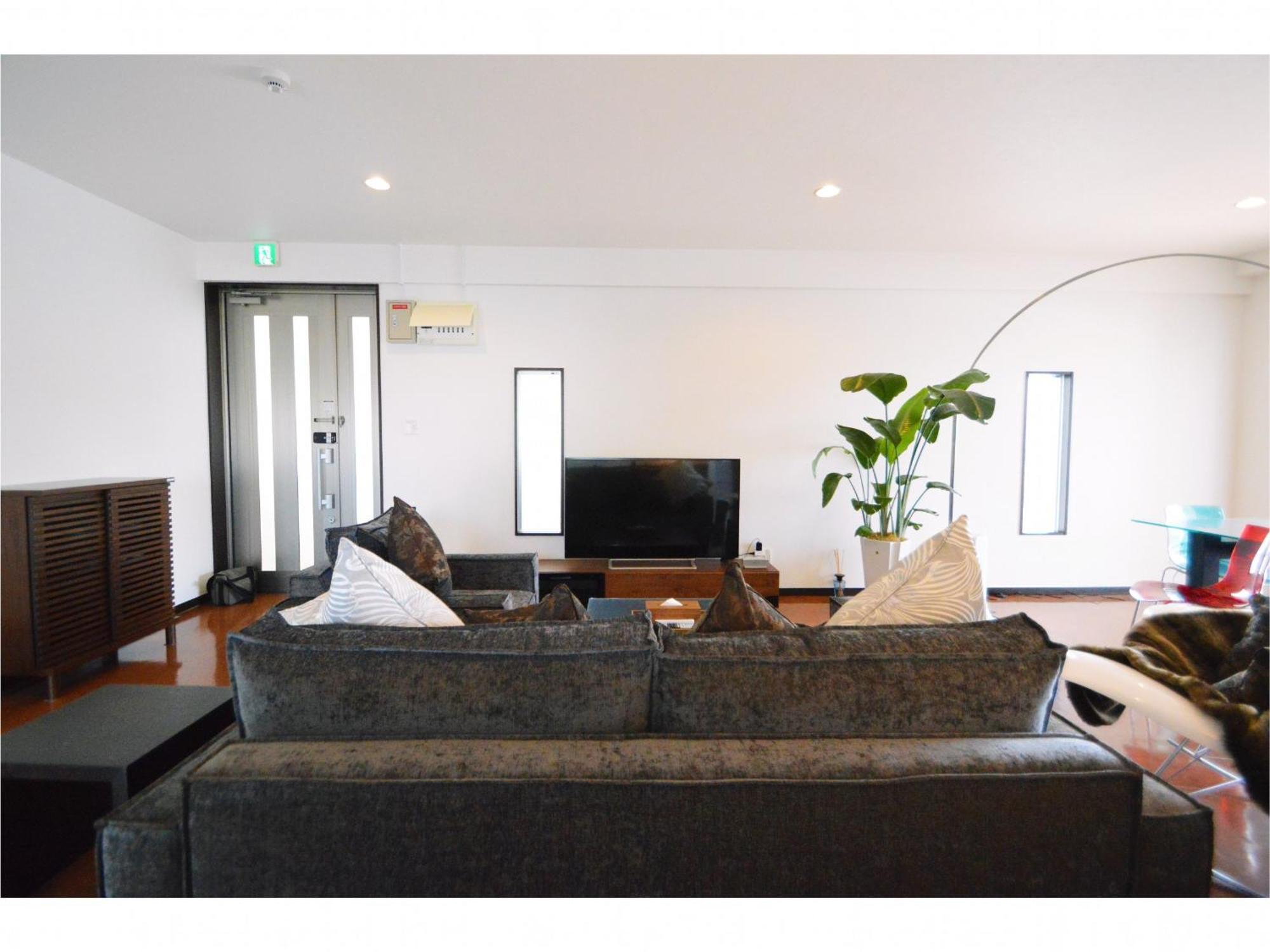 White Reef Apartment Uruma Bagian luar foto