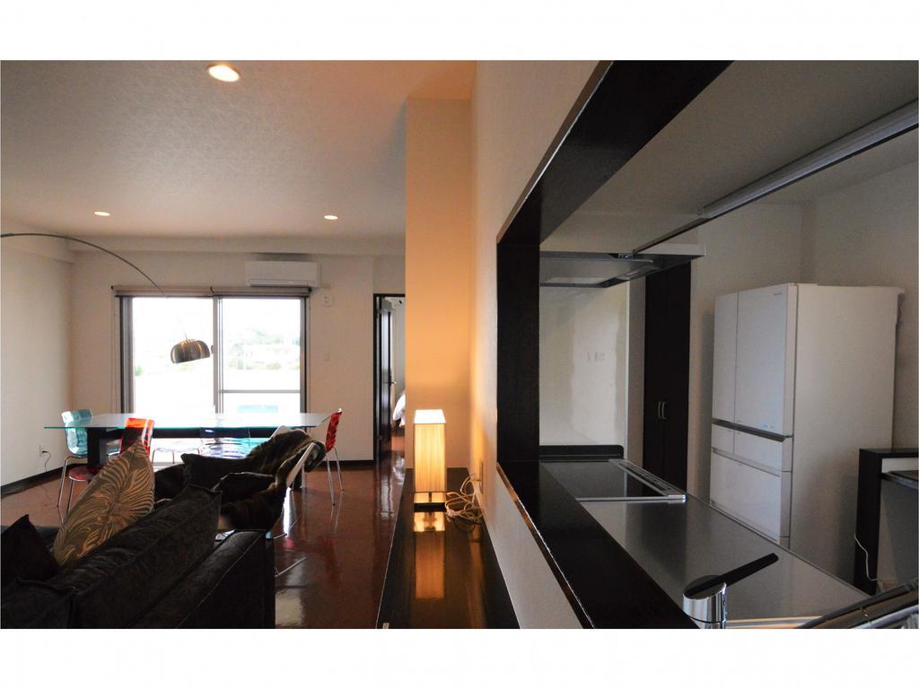 White Reef Apartment Uruma Bagian luar foto