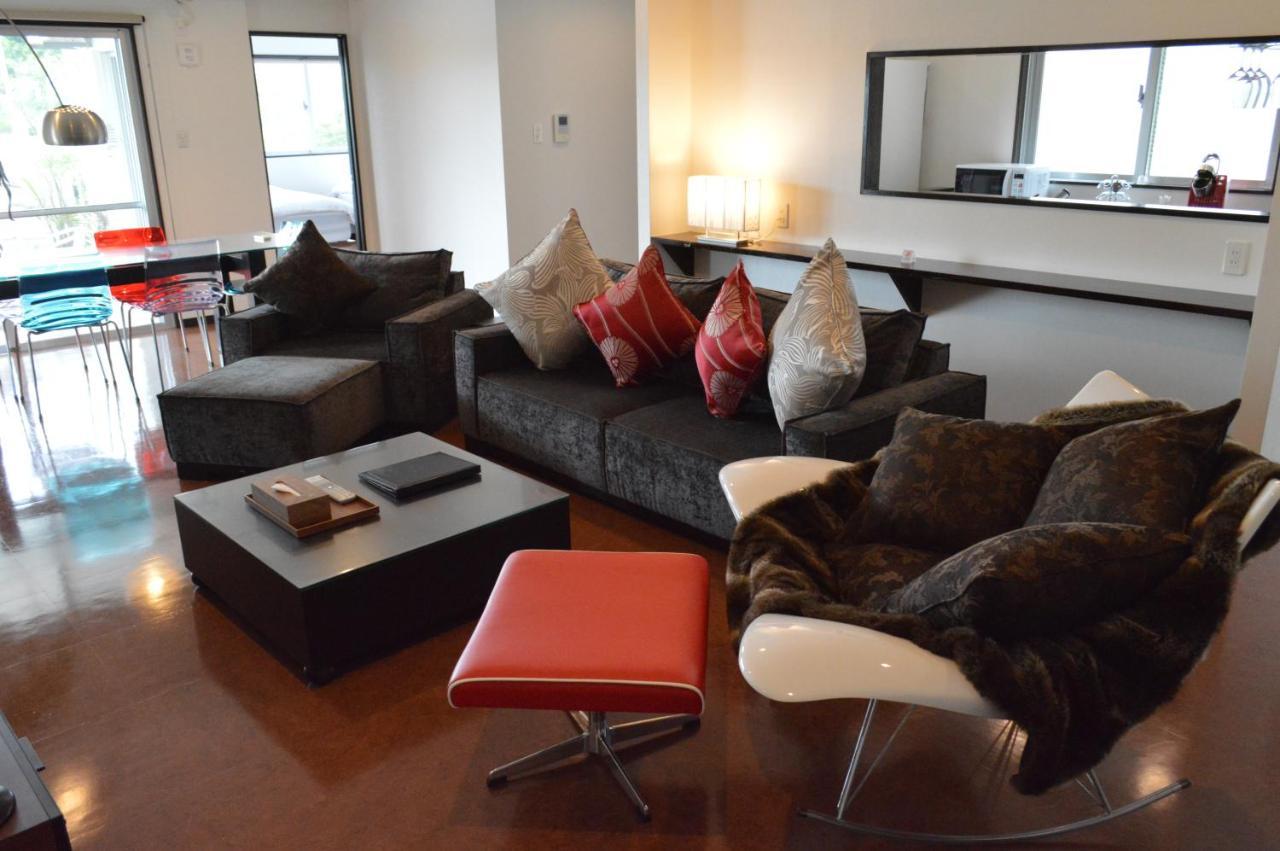 White Reef Apartment Uruma Bagian luar foto
